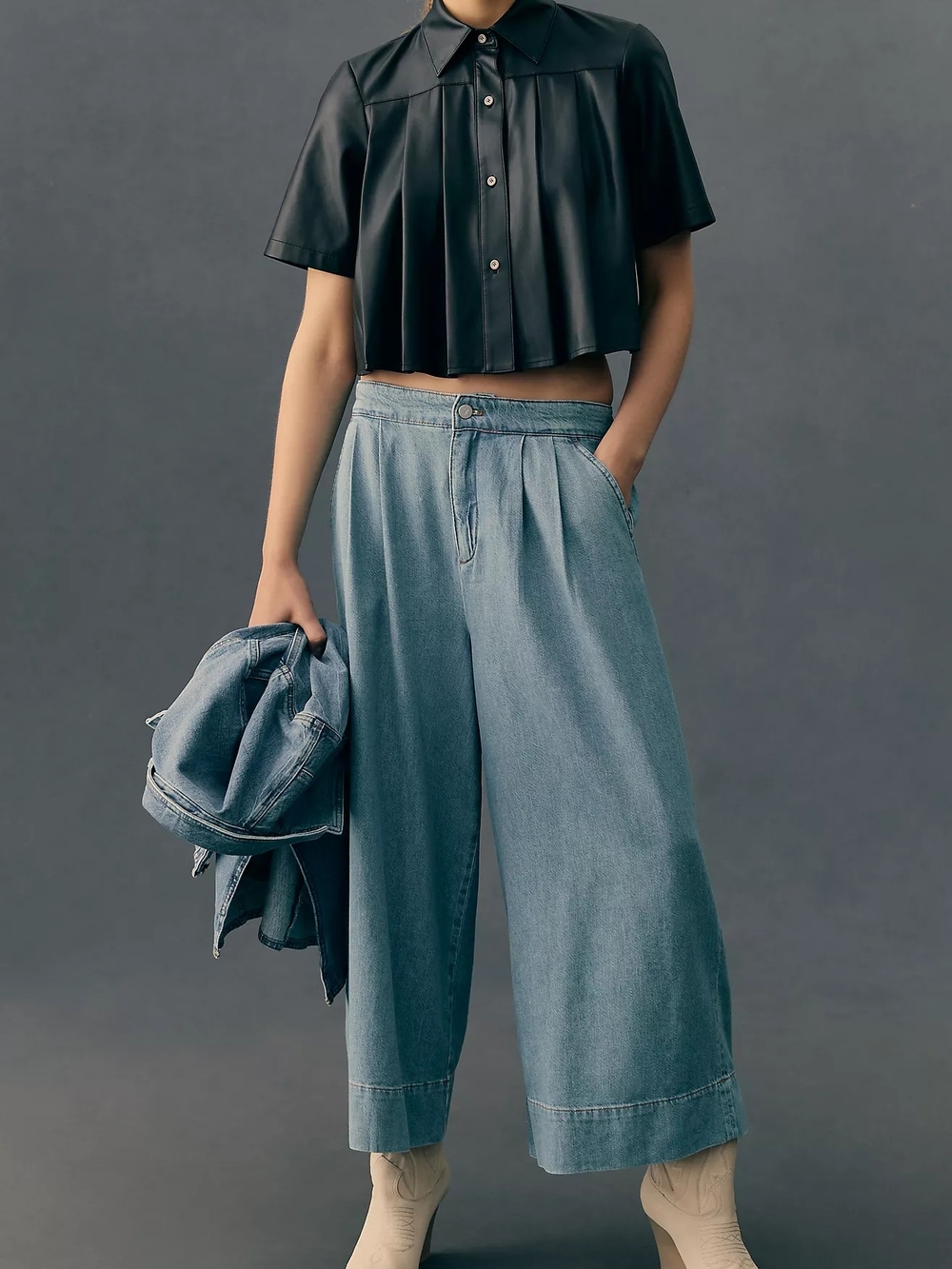 Pilcro Pleated High-Rise Wide-Leg Culotte Crop Jeans Size 27 - Picture 1 of 10